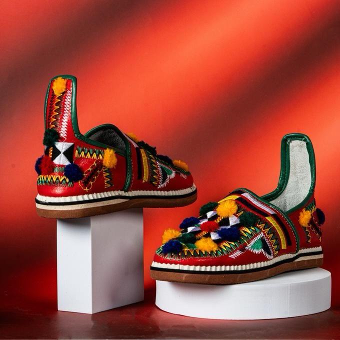 Moroccan Slippers , Amazigh Babouche From Fés Artists